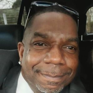 Meet your Posher, Louis